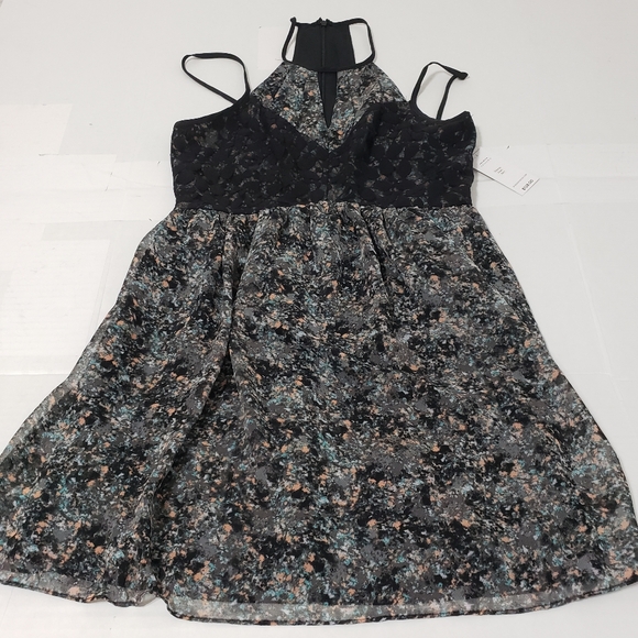 BCBGMAXAZRIA floral lace mini cocktail racer back dress Women's size 2 black nwt - Picture 7 of 11